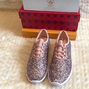 NWT Forever Pink Glitter Sneakers
